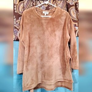 NWOT womens listicle fleece, size small, insanely soft!